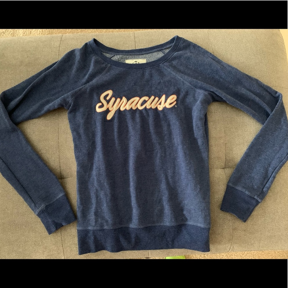 Syracuse Crewneck. Women’s size Small